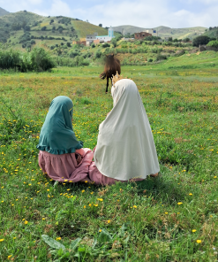 Alternative view of Robe tralala
