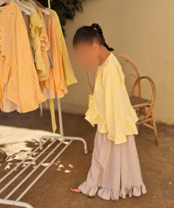 Alternative view of ensemble fille brin d'enfance